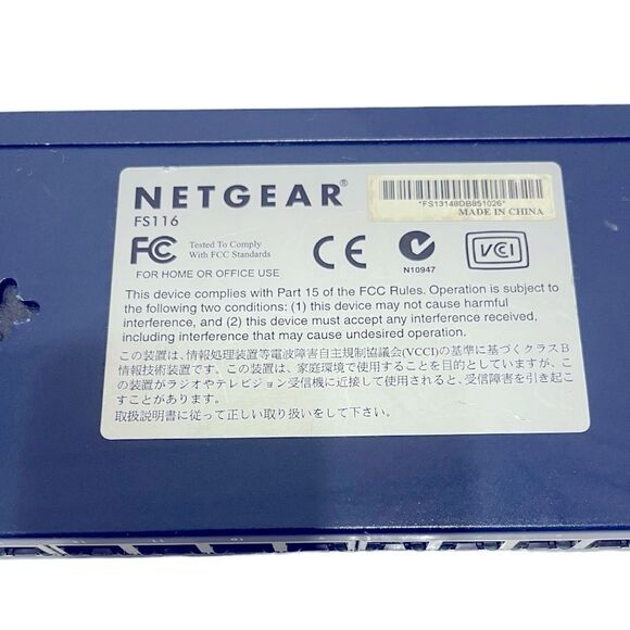 NETGEAR 16-Port Fast Ethernet Switch FS116 - Picture 7 of 7